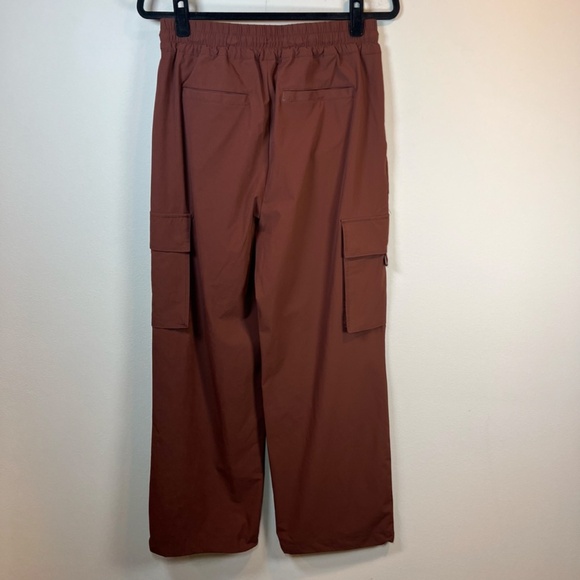 Fabletics Women’s Heights Cargo Pants Sepia Brown Baggy Wide Hiking Trail Medium - Picture 4 of 15